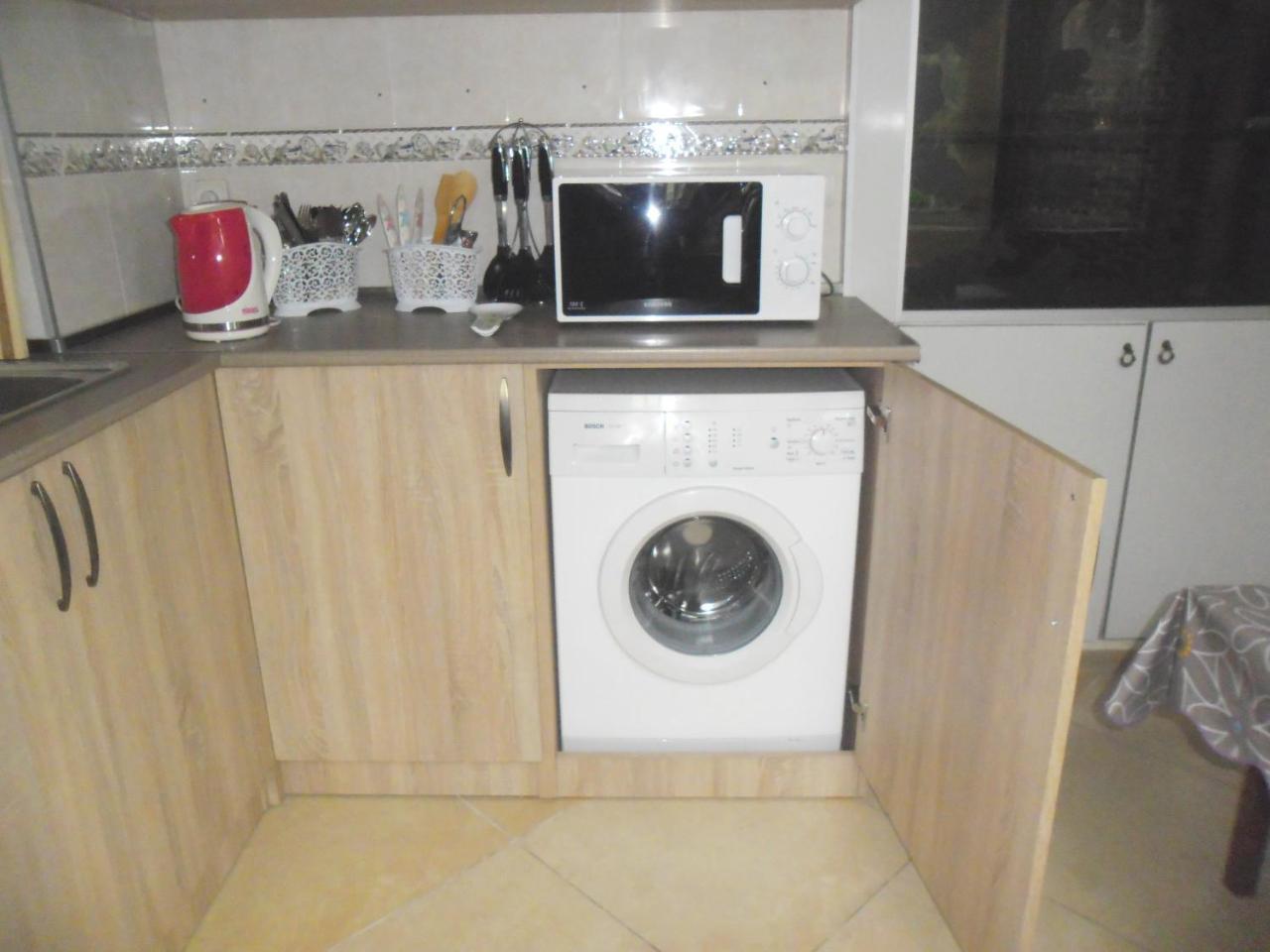 Apartment At Stalin House Тбилиси Екстериор снимка